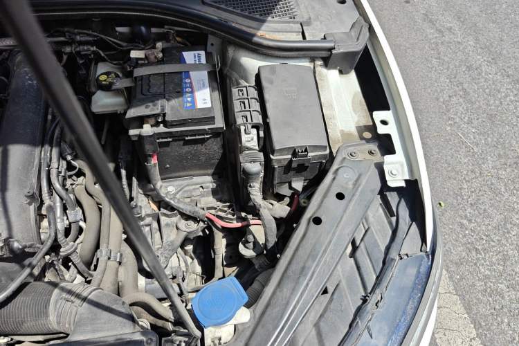 Used Volkswagen Sagitar 2020 280TSI DSG Comfort Version China VI Standard Engine Bay Left