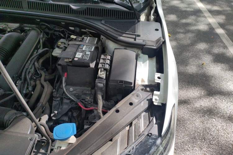 Used Volkswagen Sagitar 2020 280TSI DSG Comfort Version China VI Standard Engine Bay Left