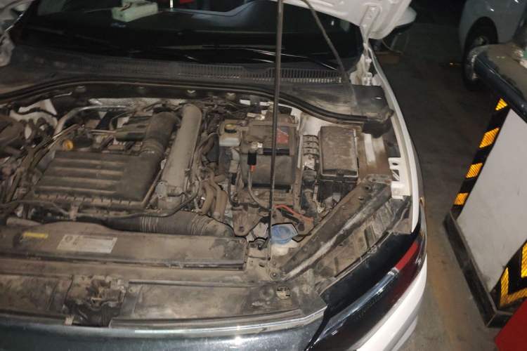 Used Volkswagen Sagitar 2020 200TSI DSG Comfort Version China VI Standard Engine Bay Left