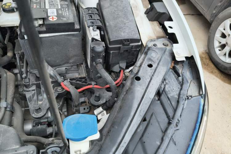 Used Volkswagen Sagitar 2020 280TSI DSG Comfort Version China VI Standard Engine Bay Left