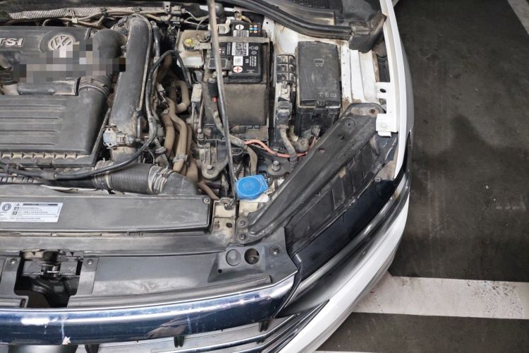 Used Volkswagen Sagitar 2020 200TSI DSG Comfort Version China VI Standard Engine Bay Left