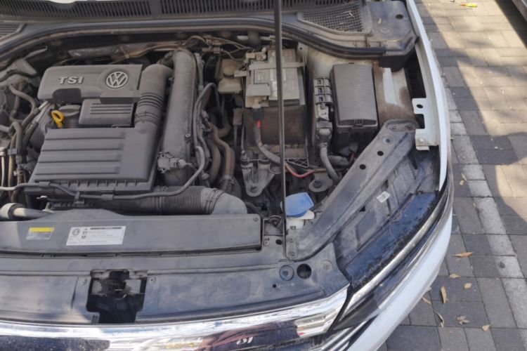 Used Volkswagen Sagitar 2020 200TSI DSG Comfort Version China VI Standard Engine Bay Left