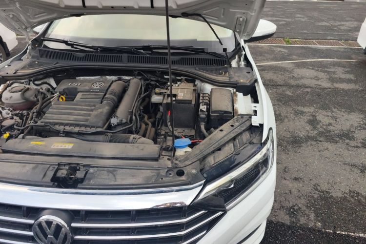 Used Volkswagen Sagitar 2020 200TSI DSG Comfort Version China VI Standard Engine Bay Left