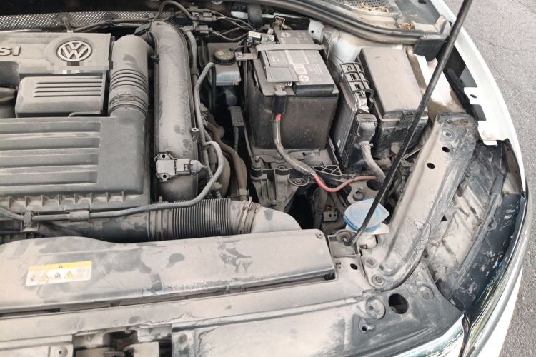 Used Volkswagen Sagitar 2020 200TSI DSG Comfort Version China VI Standard Engine Bay Left