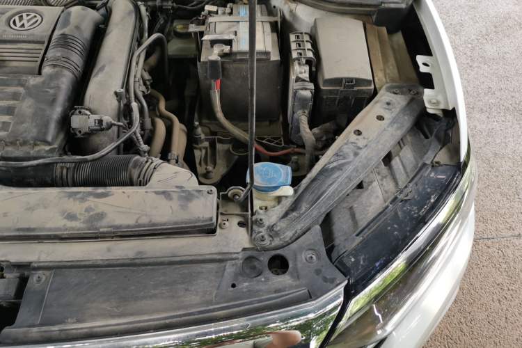 Used Volkswagen Sagitar 2020 280TSI DSG Comfort Version China VI Standard Engine Bay Left