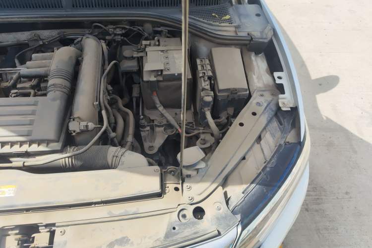 Used Volkswagen Sagitar 2020 280TSI DSG Comfort Version China VI Standard Engine Bay Left