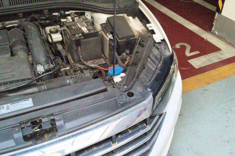Used Volkswagen Sagitar 2020 280TSI DSG Comfort Version China VI Standard Engine Bay Left