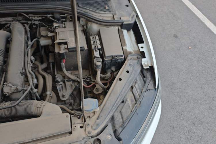Used Volkswagen Sagitar 2020 200TSI DSG Comfort Version China VI Standard Engine Bay Left