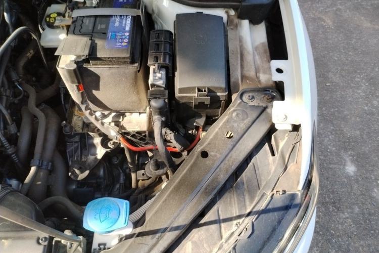 Used Volkswagen Sagitar 2020 200TSI DSG Comfort Version China VI Standard Engine Bay Left