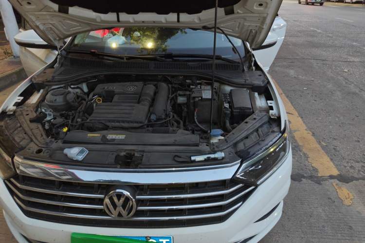 Used Volkswagen Sagitar 2020 280TSI DSG Comfort Version China VI Standard Engine Bay Left