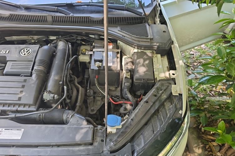 Used Volkswagen Sagitar 2020 280TSI DSG Comfort Version China VI Standard Engine Bay Left