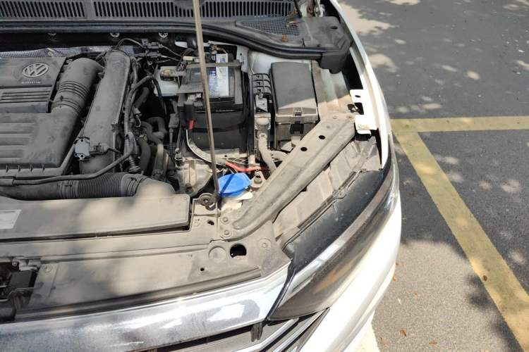 Used Volkswagen Sagitar 2020 280TSI DSG Comfort Version China VI Standard Engine Bay Left