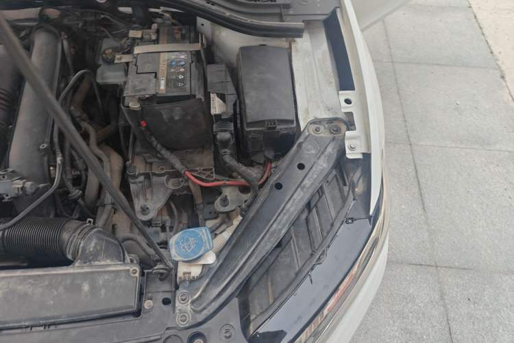 Used Volkswagen Sagitar 2020 280TSI DSG Comfort Version China VI Standard Engine Bay Left