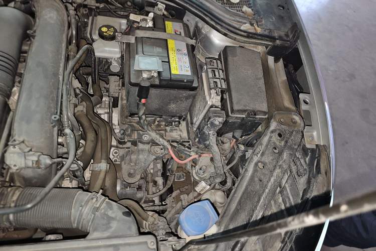 Used Volkswagen Sagitar 2020 280TSI DSG Comfort Version China VI Standard Engine Bay Left