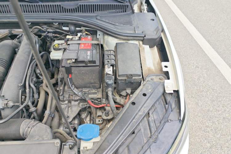 Used Volkswagen Sagitar 2020 280TSI DSG Comfort Version China VI Standard Engine Bay Left