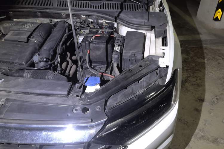 Used Volkswagen Sagitar 2020 280TSI DSG Comfort Version China VI Standard Engine Bay Left