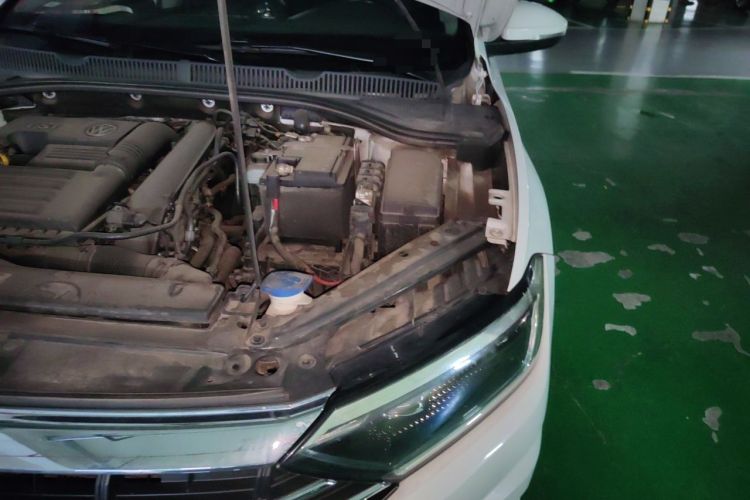 Used Volkswagen Sagitar 2020 280TSI DSG Comfort Version China VI Standard Engine Bay Left
