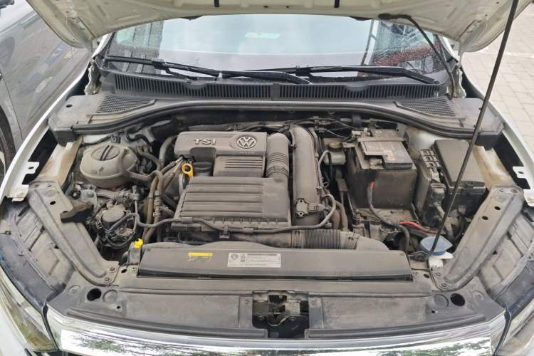 Used Volkswagen Sagitar 2020 280TSI DSG Comfort Version China VI Standard Engine Bay
