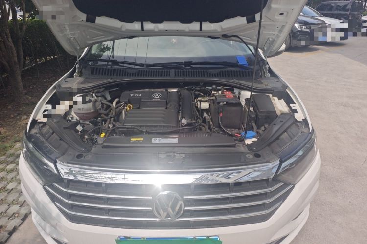 Used Volkswagen Sagitar 2020 280TSI DSG Comfort Version China VI Standard Engine Bay