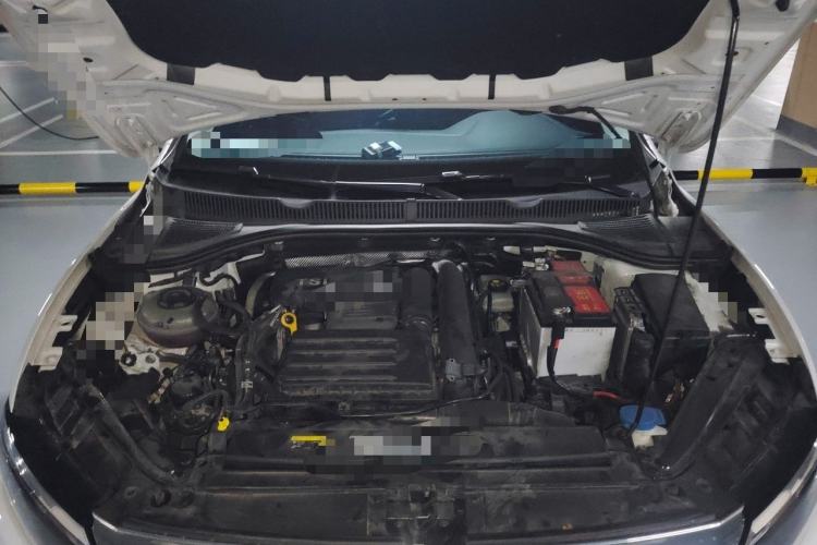 Used Volkswagen Sagitar 2020 280TSI DSG Comfort Version China VI Standard Engine Bay