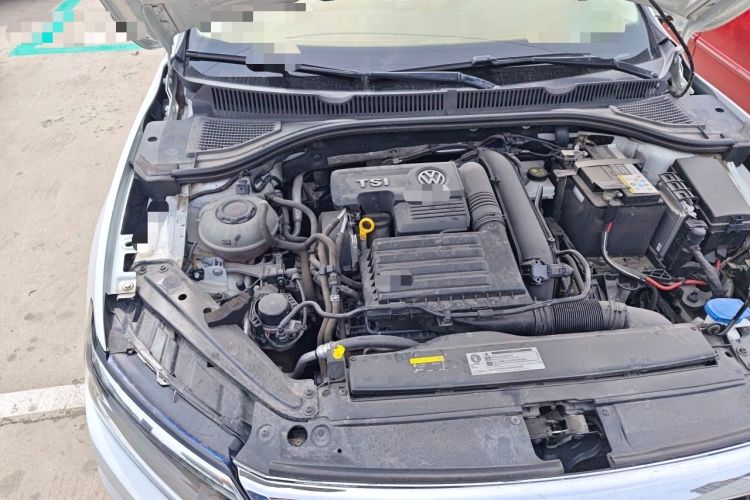 Used Volkswagen Sagitar 2020 280TSI DSG Comfort Version China VI Standard Engine Bay Right