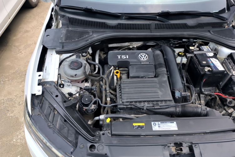 Used Volkswagen Sagitar 2020 280TSI DSG Comfort Version China VI Standard Engine Bay Right