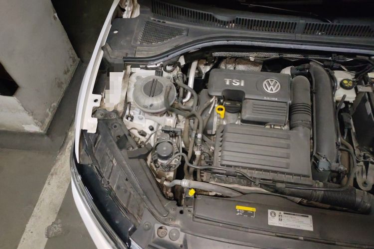 Used Volkswagen Sagitar 2020 280TSI DSG Comfort Version China VI Standard Engine Bay Right