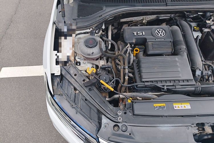Used Volkswagen Sagitar 2020 280TSI DSG Luxury Version China VI Standard Engine Bay Right