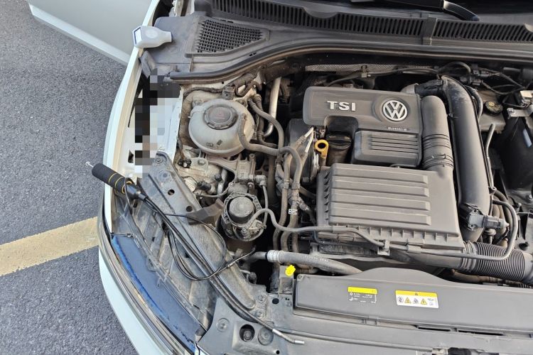 Used Volkswagen Sagitar 2020 280TSI DSG Comfort Version China VI Standard Engine Bay Right