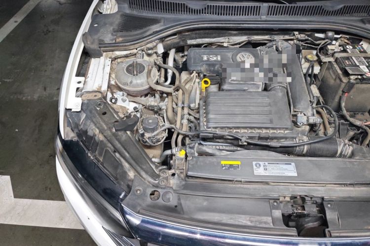 Used Volkswagen Sagitar 2020 200TSI DSG Comfort Version China VI Standard Engine Bay Right