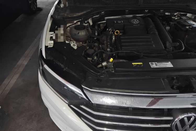 Used Volkswagen Sagitar 2020 280TSI DSG Comfort Version China VI Standard Engine Bay Right