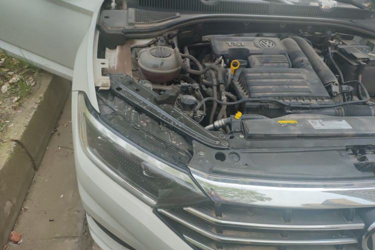Used Volkswagen Sagitar 2020 280TSI DSG Comfort Version China V Standard Engine Bay Right