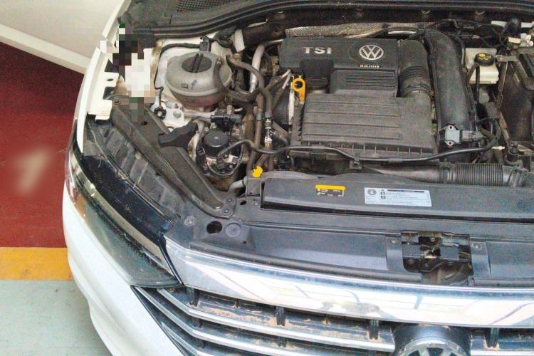 Used Volkswagen Sagitar 2020 280TSI DSG Comfort Version China VI Standard Engine Bay Right
