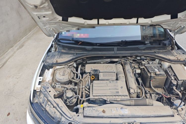 Used Volkswagen Sagitar 2020 200TSI DSG Comfort Version China VI Standard Engine Bay Right