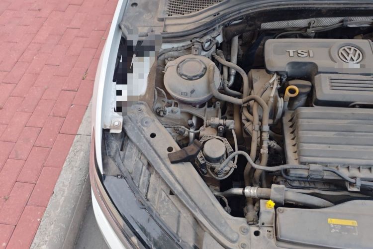 Used Volkswagen Sagitar 2020 200TSI DSG Comfort Version China VI Standard Engine Bay Right