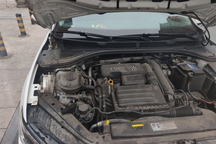 Used Volkswagen Sagitar 2020 280TSI DSG Comfort Version China VI Standard Engine Bay Right