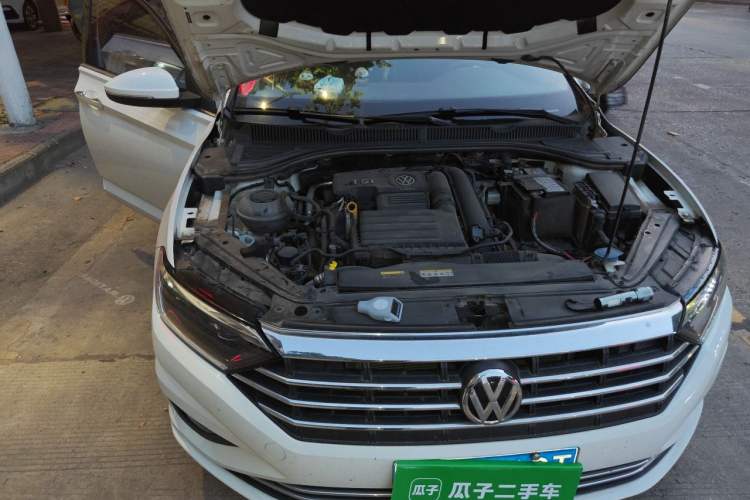 Used Volkswagen Sagitar 2020 280TSI DSG Comfort Version China VI Standard Engine Bay Right