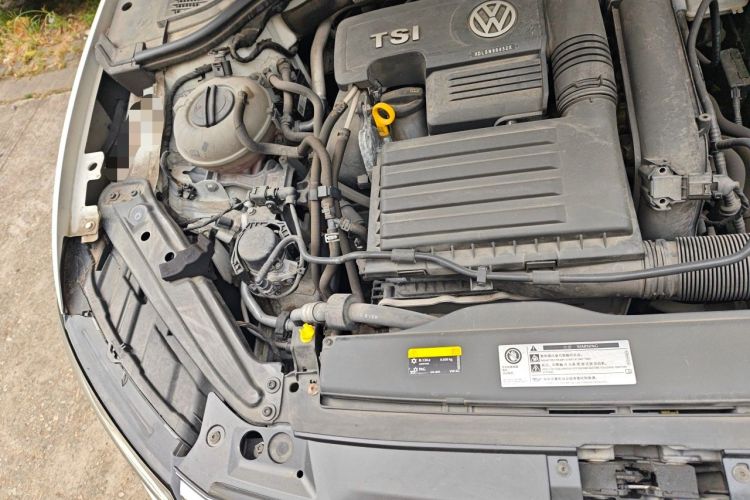 Used Volkswagen Sagitar 2020 200TSI DSG Comfort Version China VI Standard Engine Bay Right