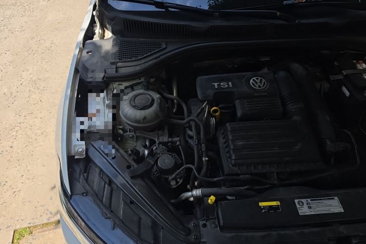 Used Volkswagen Sagitar 2020 280TSI DSG Comfort Version China VI Standard Engine Bay Right