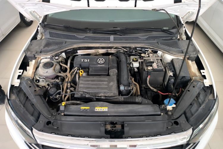 Used Volkswagen Sagitar 2020 280TSI DSG Comfort Version China VI Standard Engine Bay