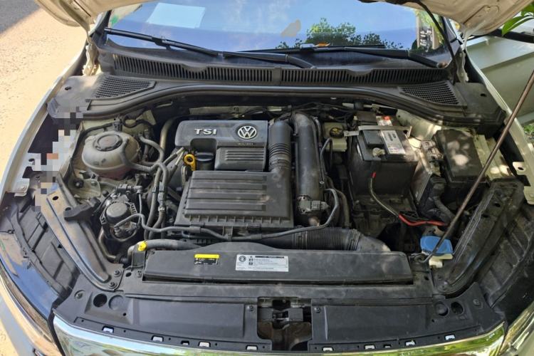 Used Volkswagen Sagitar 2020 280TSI DSG Comfort Version China VI Standard Engine Bay