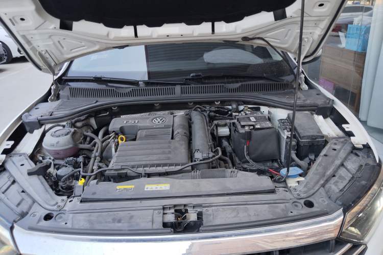 Used Volkswagen Sagitar 2020 200TSI DSG Comfort Version China VI Standard Engine Bay