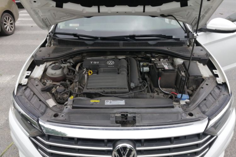 Used Volkswagen Sagitar 2020 280TSI DSG Comfort Version China VI Standard Engine Bay