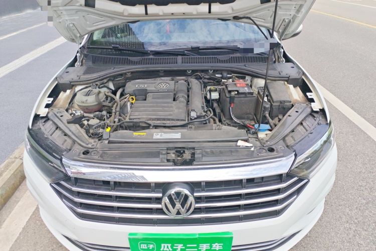 Used Volkswagen Sagitar 2020 280TSI DSG Comfort Version China VI Standard Engine Bay