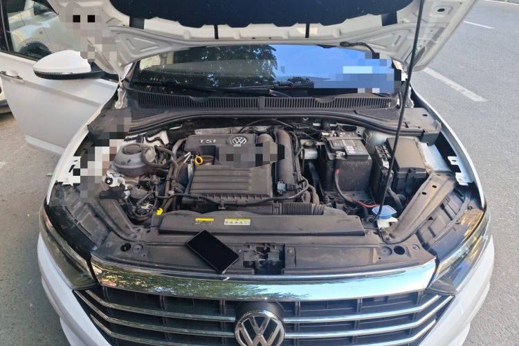 Used Volkswagen Sagitar 2020 280TSI DSG Comfort Version China VI Standard Engine Bay