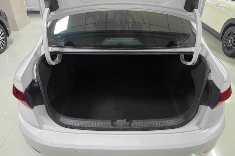 Used Volkswagen Sagitar 2020 280TSI DSG Comfort Version China VI Standard Exterior 3