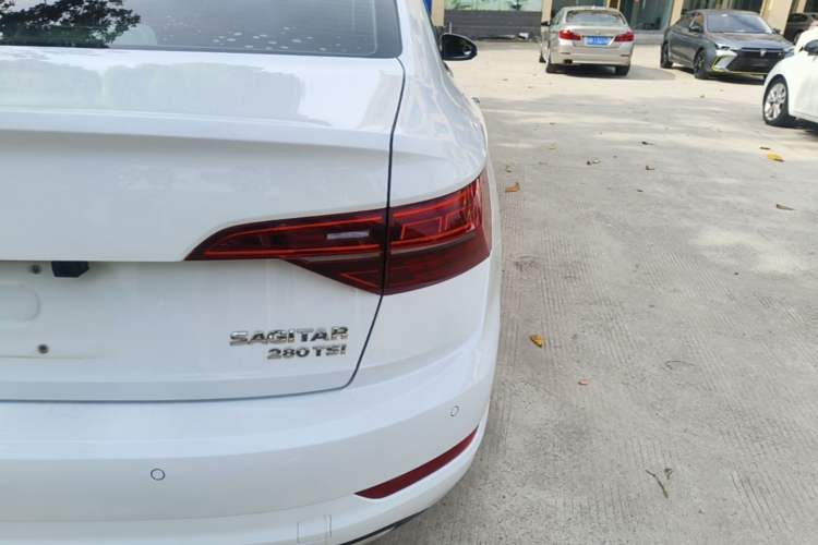 Used Volkswagen Sagitar 2020 280TSI DSG Comfort Version China VI Standard Exterior 3
