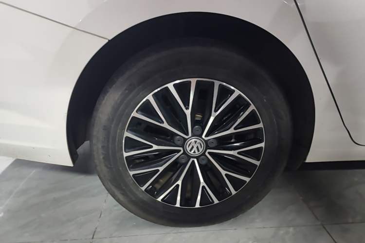 Used Volkswagen Sagitar 2020 200TSI DSG Comfort Version China VI Standard Exterior 5