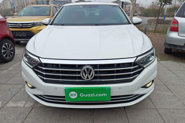 Used Volkswagen Sagitar 2020 280TSI DSG Luxury Version China VI Standard Front