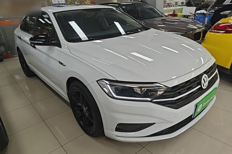 Used Volkswagen Sagitar 2020 280TSI DSG Comfort Version China VI Standard Front Right 45 Deg